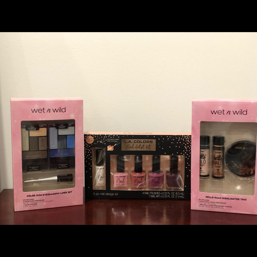 Women nail and make up